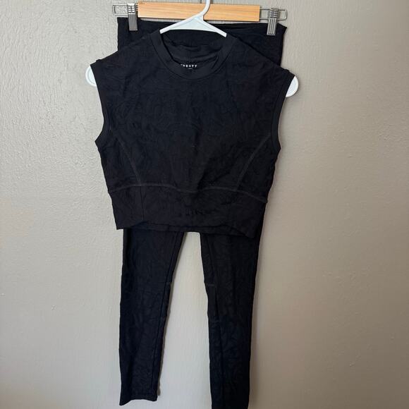 TWENTY MONTREAL Flames 3D Activewear High-rised Active Black Size M/L casual - Picture 2 of 9